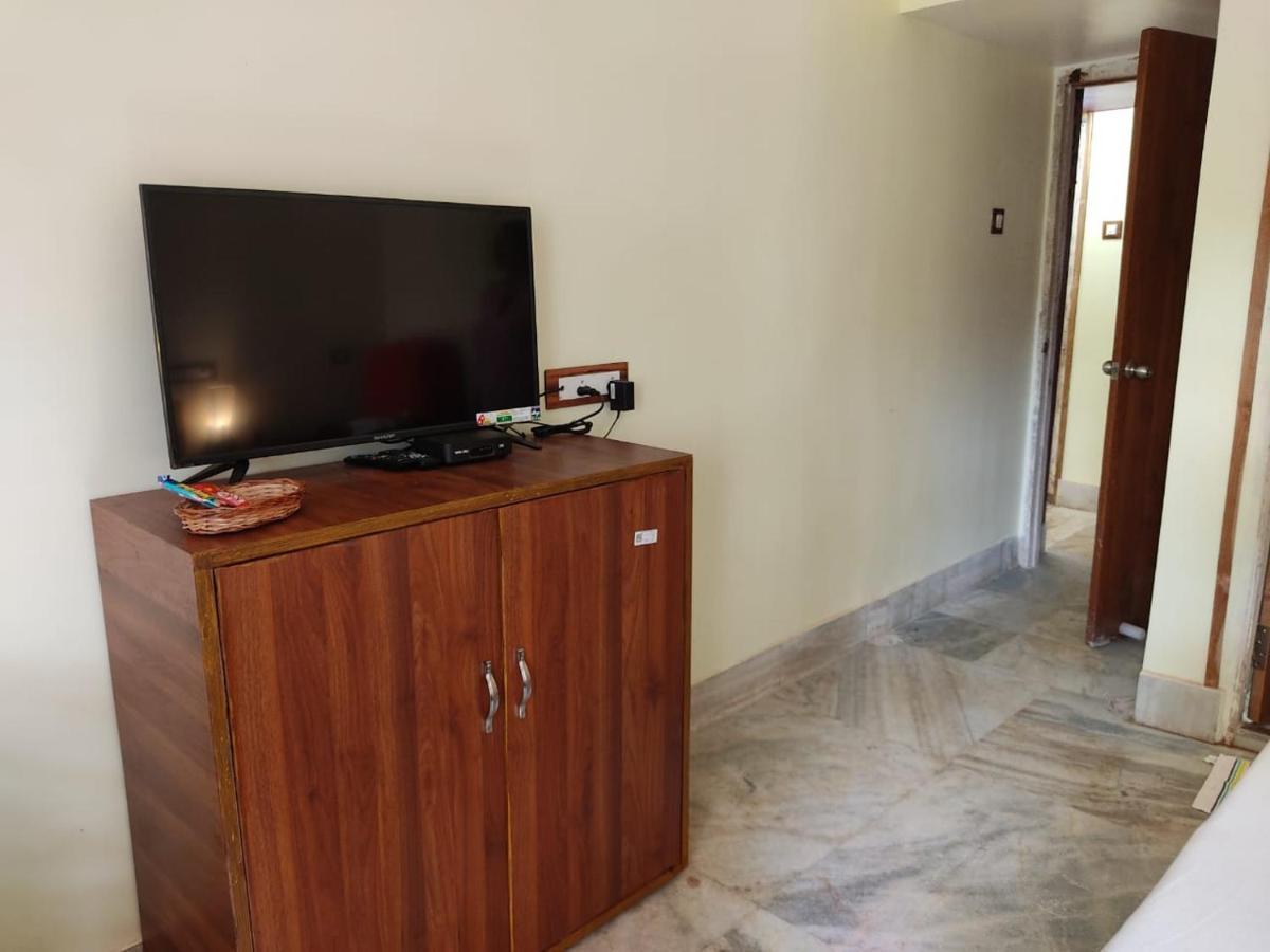 Marttik Gardens Hotel Jhargram ภายนอก รูปภาพ